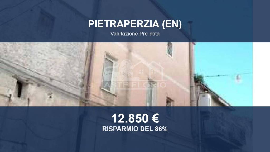 casa indipendente in vendita a Pietraperzia