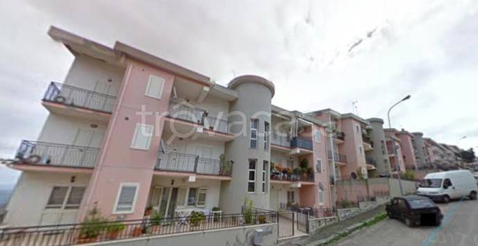 appartamento in vendita a Regalbuto