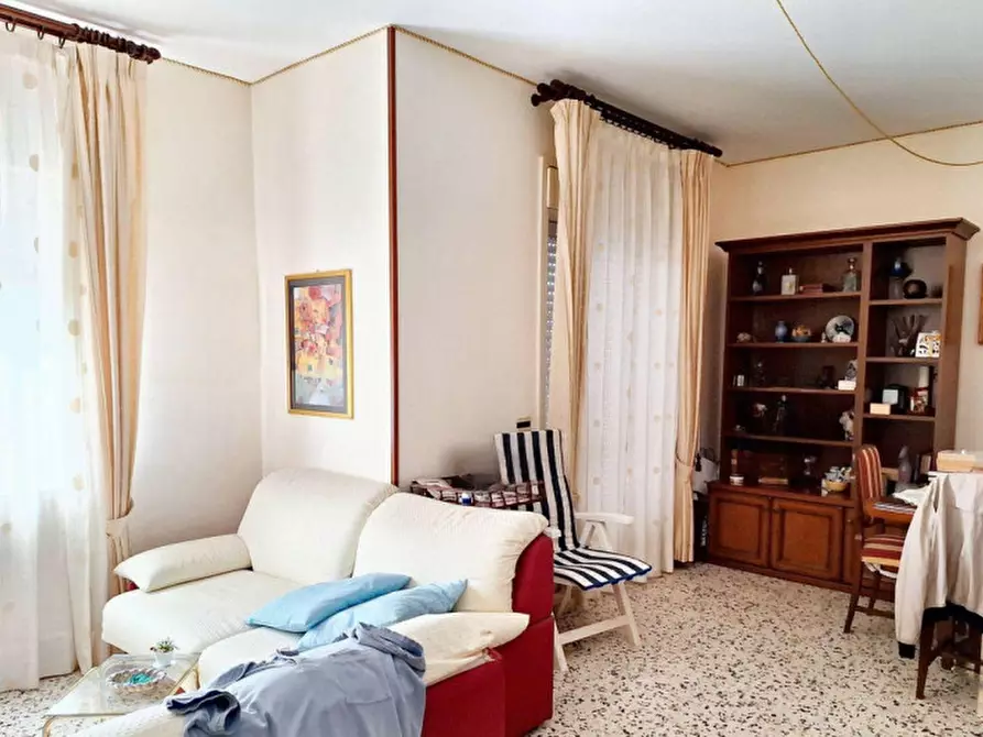 appartamento in vendita a Regalbuto