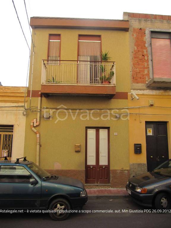 appartamento in vendita a Regalbuto