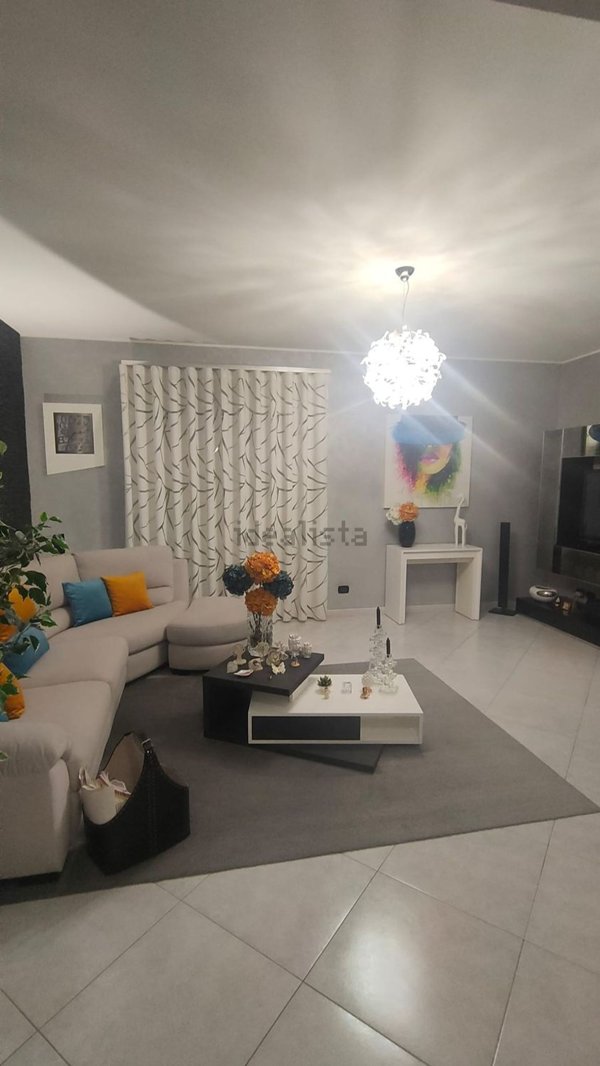 appartamento in vendita a Regalbuto