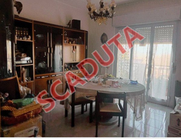 appartamento in vendita a Regalbuto