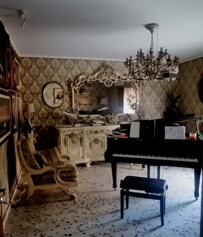 appartamento in vendita a Regalbuto