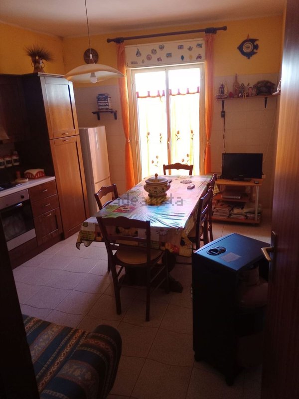 appartamento in vendita a Regalbuto