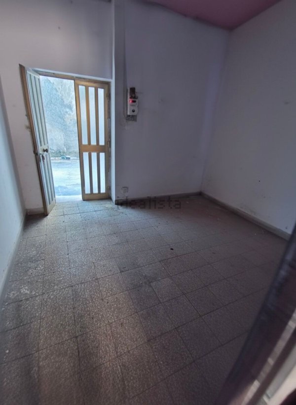 appartamento in vendita a Regalbuto