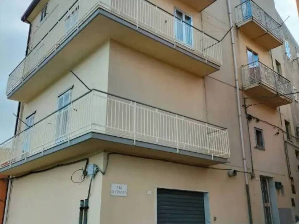 casa indipendente in vendita a Troina