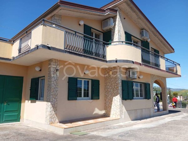 casa indipendente in vendita a Troina