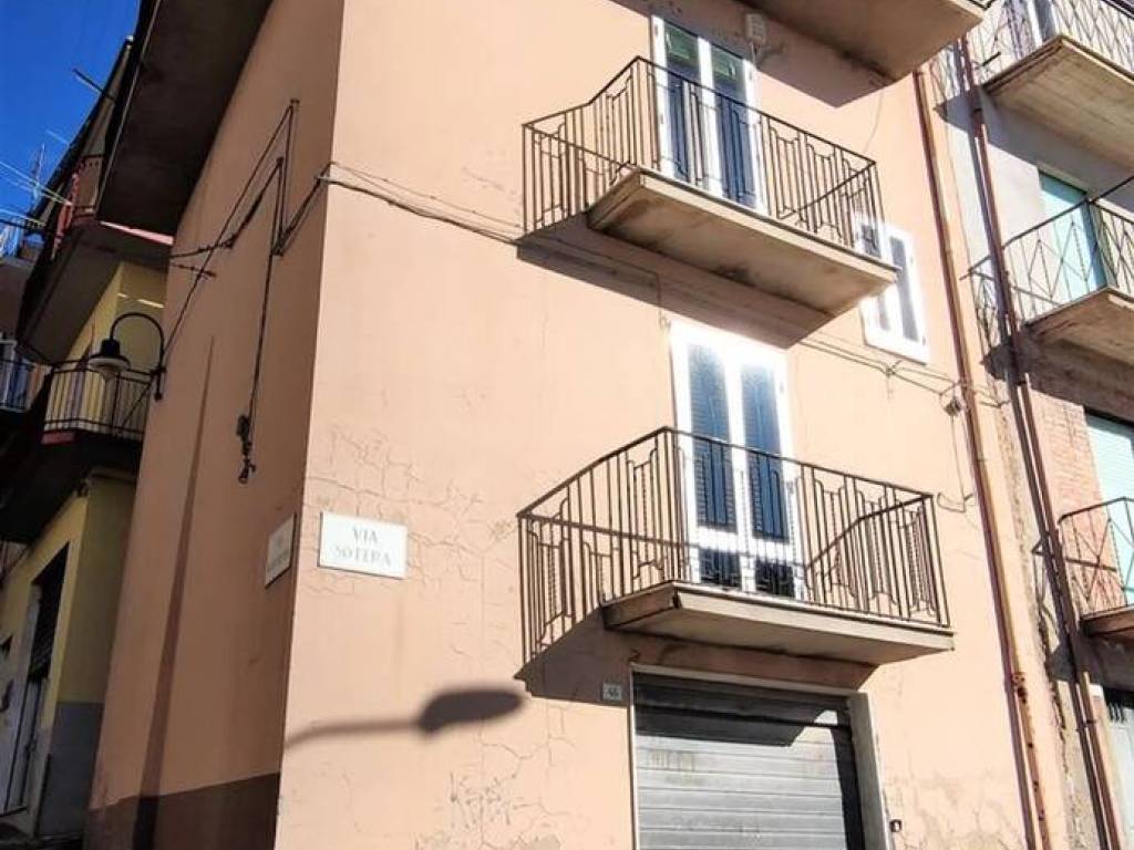 casa indipendente in vendita a Troina