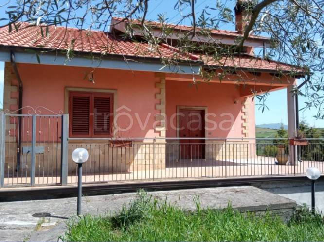 casa indipendente in vendita a Troina