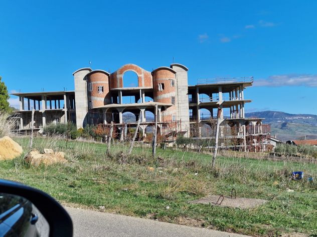 negozio in vendita a Troina