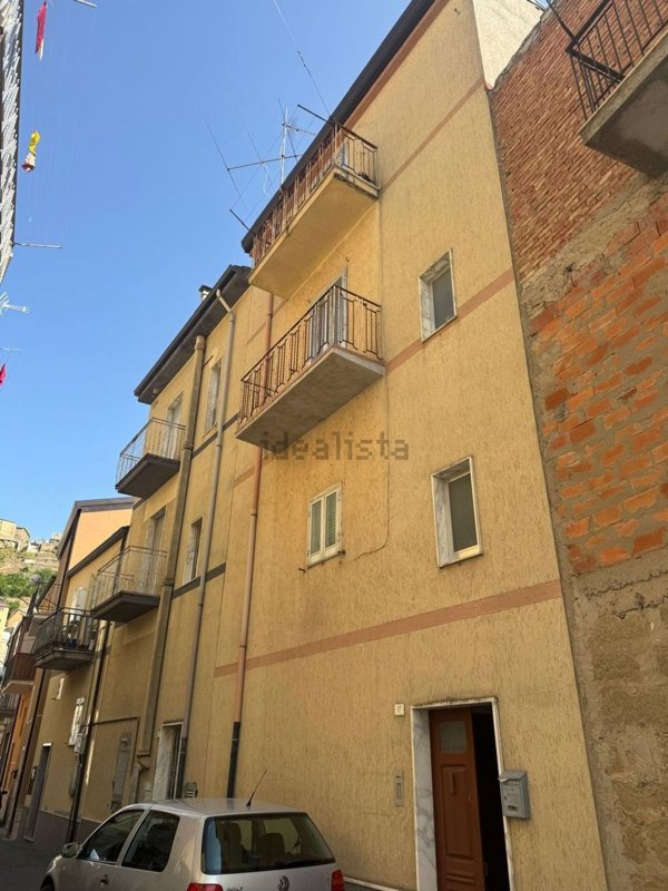 casa indipendente in vendita a Troina