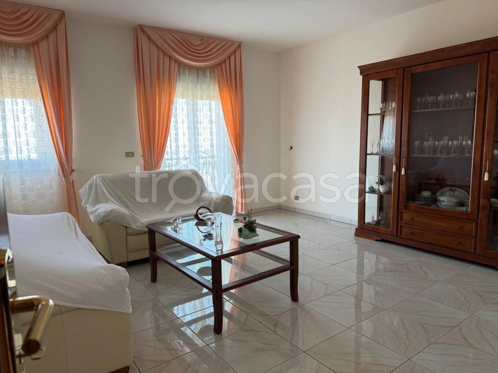 casa indipendente in vendita a Troina