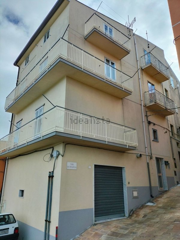 casa indipendente in vendita a Troina