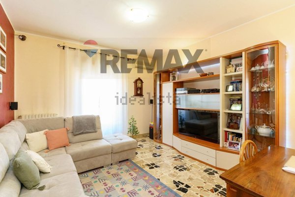 casa indipendente in vendita a Troina