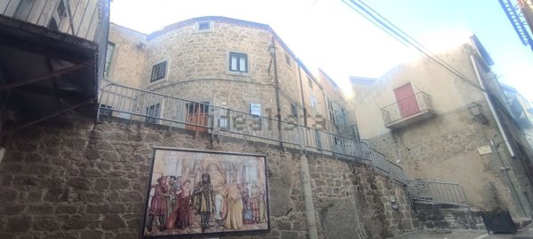 casa indipendente in vendita a Troina