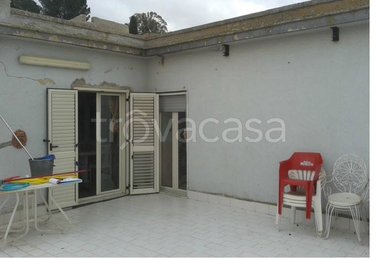 appartamento in vendita a Valguarnera Caropepe