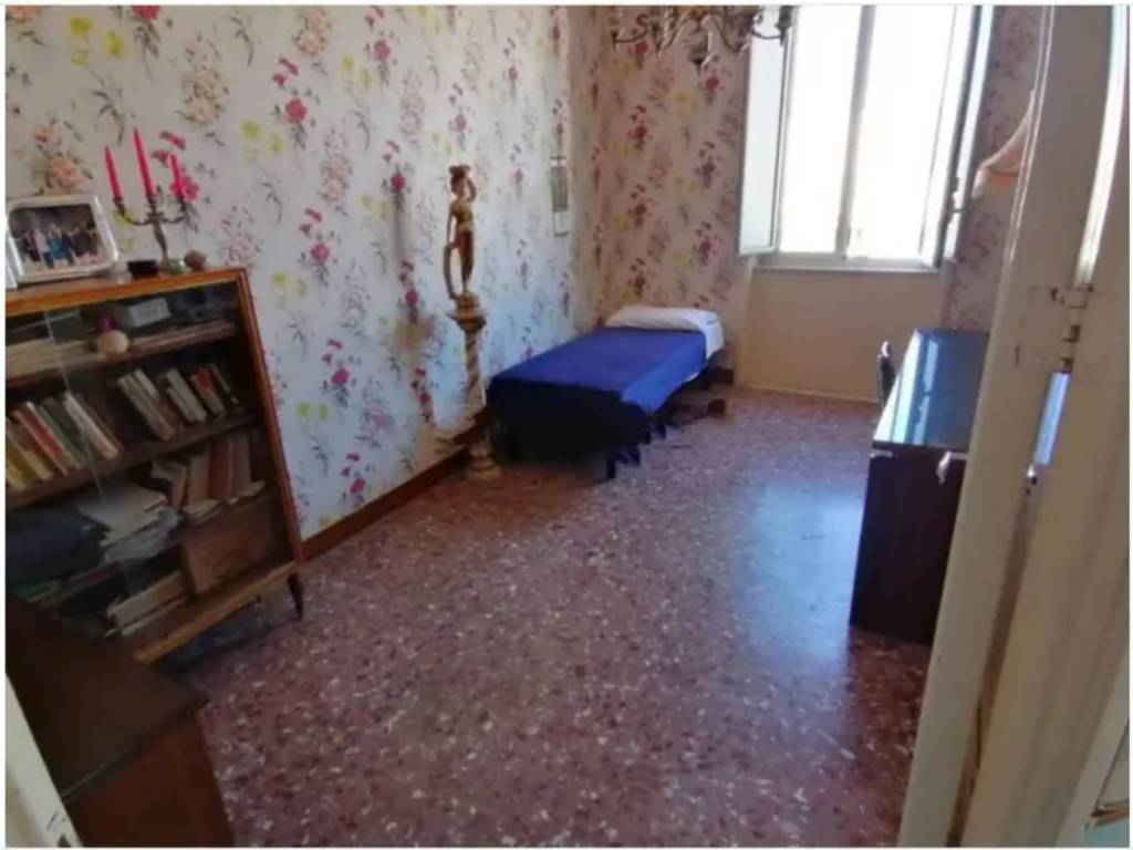 appartamento in vendita a Valguarnera Caropepe