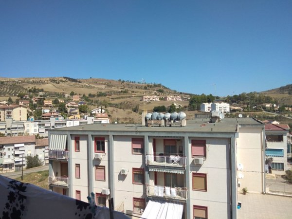 appartamento in vendita a Villarosa