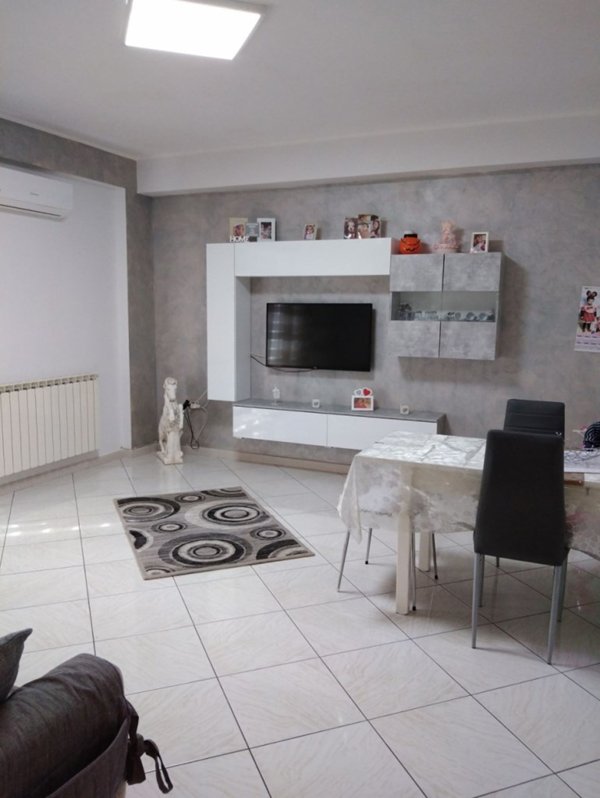 casa indipendente in vendita a Villarosa
