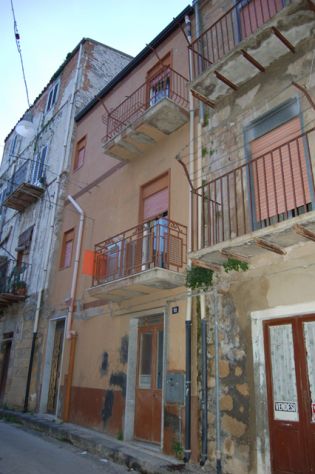 appartamento in vendita a Villarosa