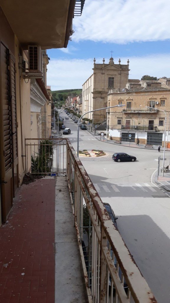 appartamento in vendita a Villarosa