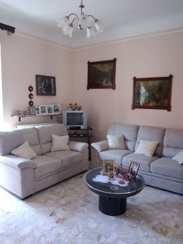 casa indipendente in vendita a Villarosa