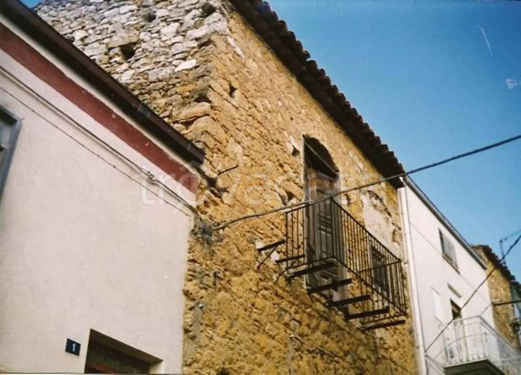 casa indipendente in vendita a Villarosa