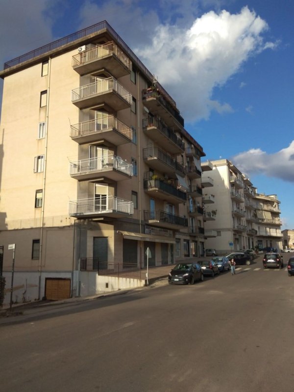 appartamento in vendita a Villarosa