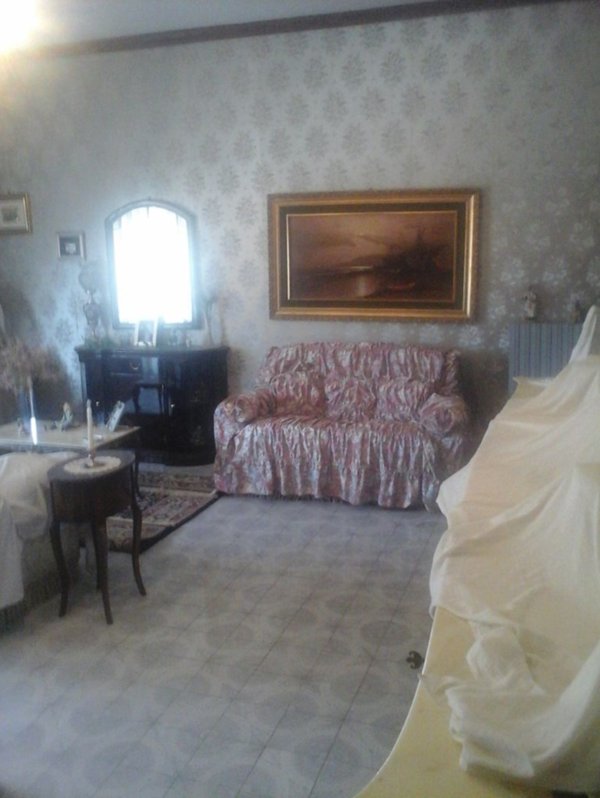 appartamento in vendita a Villarosa