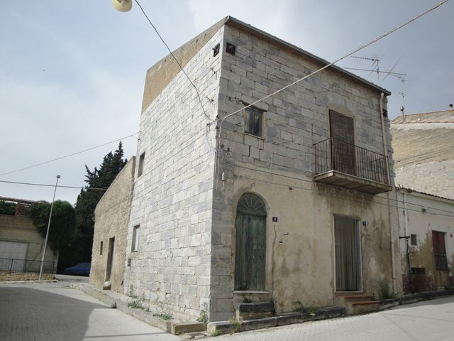 casa indipendente in vendita a Villarosa
