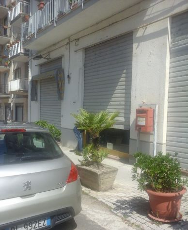 negozio in vendita a Villarosa