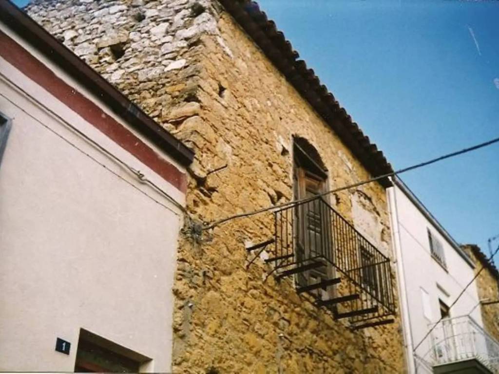 casa indipendente in vendita a Villarosa