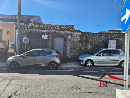 casa indipendente in vendita ad Aci Bonaccorsi
