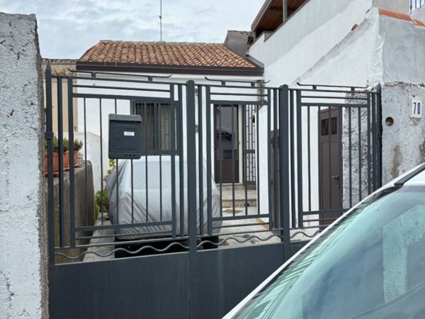 casa indipendente in vendita ad Aci Bonaccorsi