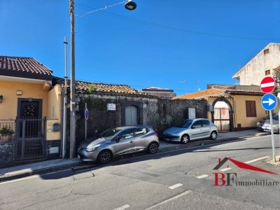 casa indipendente in vendita ad Aci Bonaccorsi
