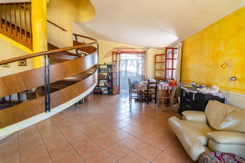 casa indipendente in vendita ad Aci Bonaccorsi