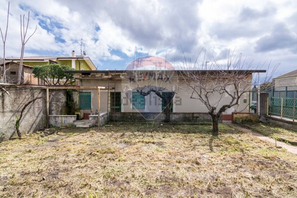 casa indipendente in vendita ad Aci Bonaccorsi