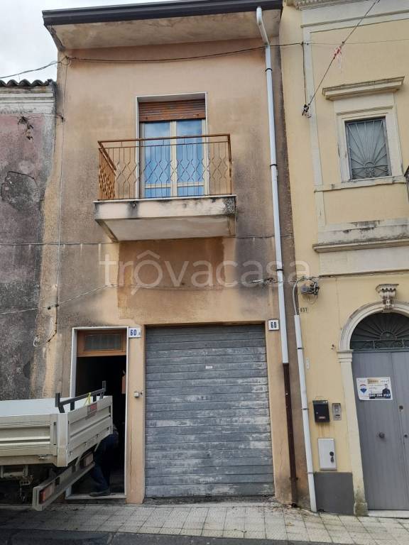 casa indipendente in vendita ad Aci Bonaccorsi