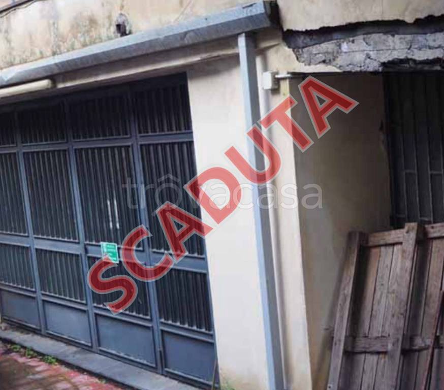 negozio in vendita ad Aci Bonaccorsi