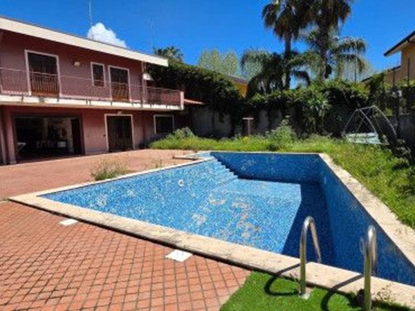 casa indipendente in vendita ad Aci Bonaccorsi