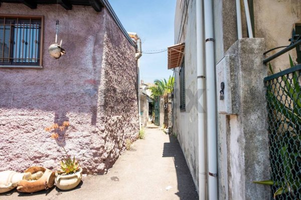 casa indipendente in vendita ad Aci Bonaccorsi