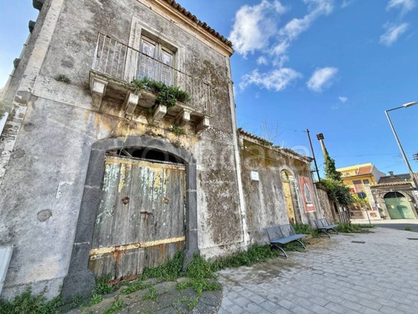 casa indipendente in vendita ad Aci Bonaccorsi