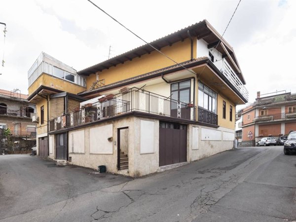 appartamento in vendita ad Aci Bonaccorsi