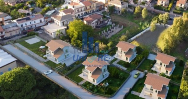 casa indipendente in vendita ad Aci Bonaccorsi