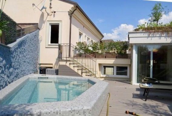 casa indipendente in vendita ad Aci Bonaccorsi