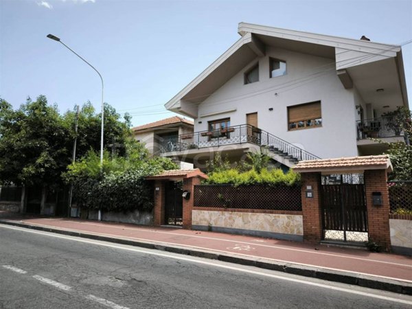 appartamento in vendita ad Aci Bonaccorsi