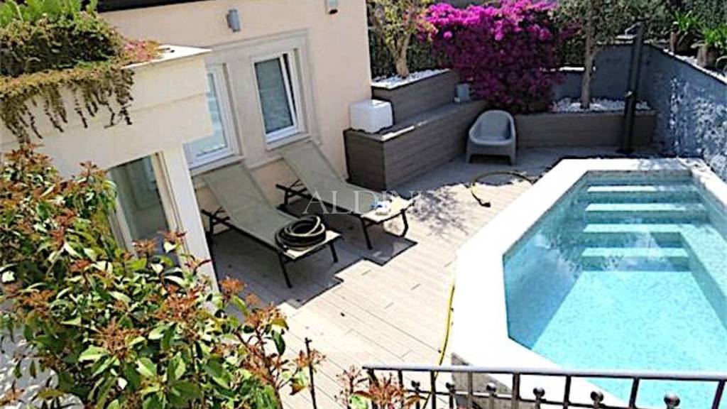 casa indipendente in vendita ad Aci Bonaccorsi