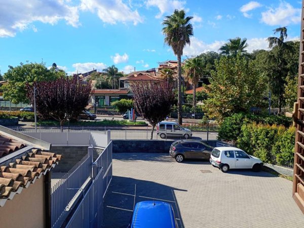 appartamento in vendita ad Aci Bonaccorsi
