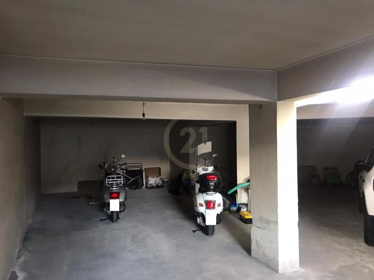villa in vendita ad Aci Castello in zona Ficarazzi