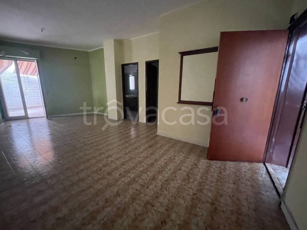 appartamento in vendita ad Aci Castello in zona Aci Trezza